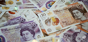 UK pound notes