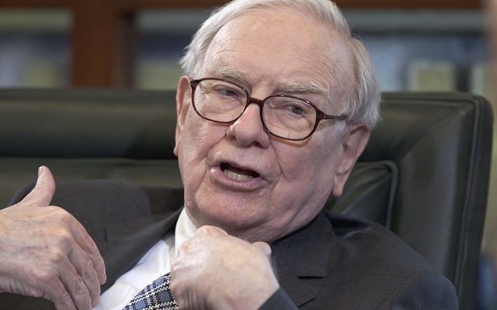 4 Aktien, die Warren Buffet zurzeit gefallen