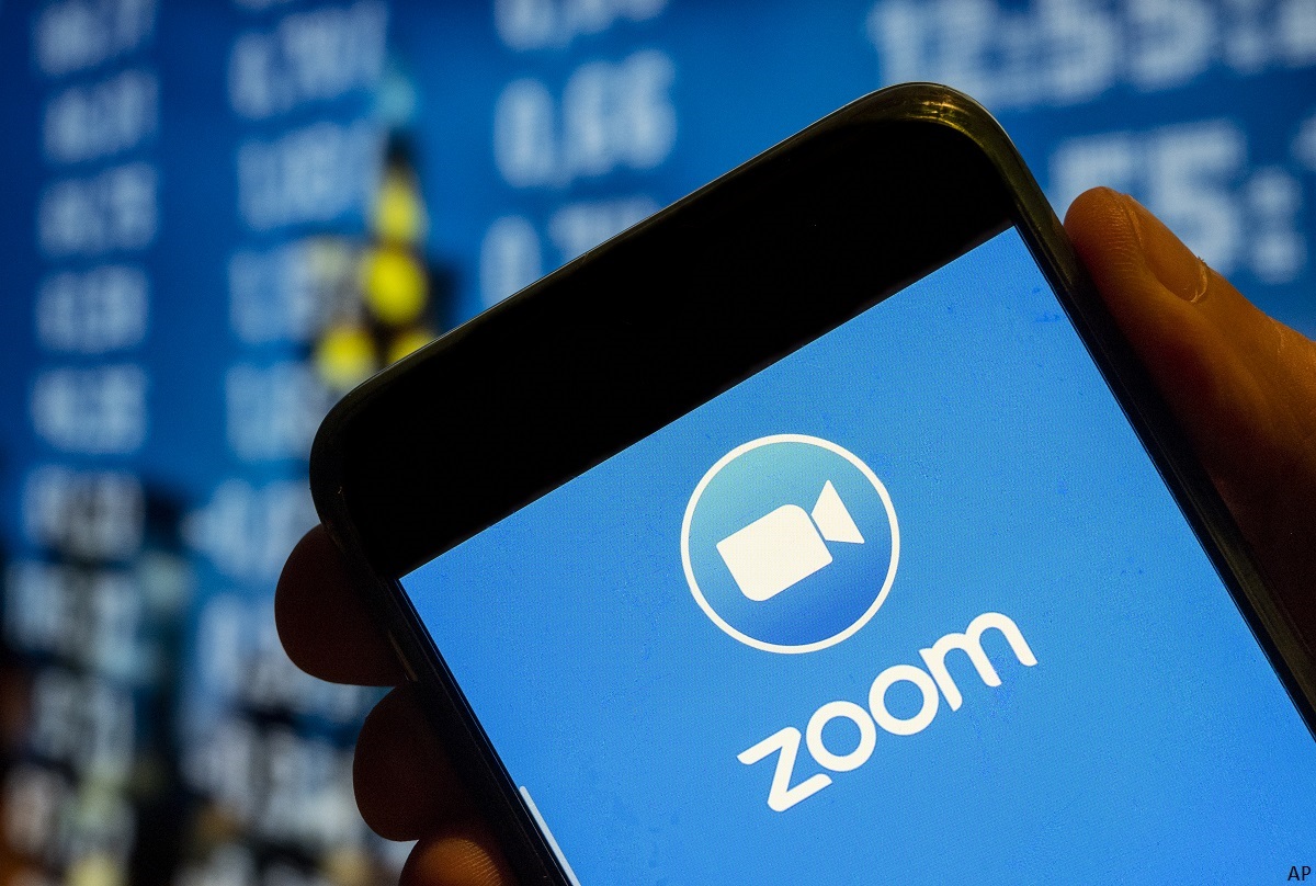 Zoom app on phone